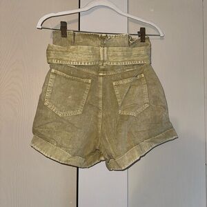 Never Been Worn. VICI Lanis Belted High Wasted Shorts. Size Extra Small